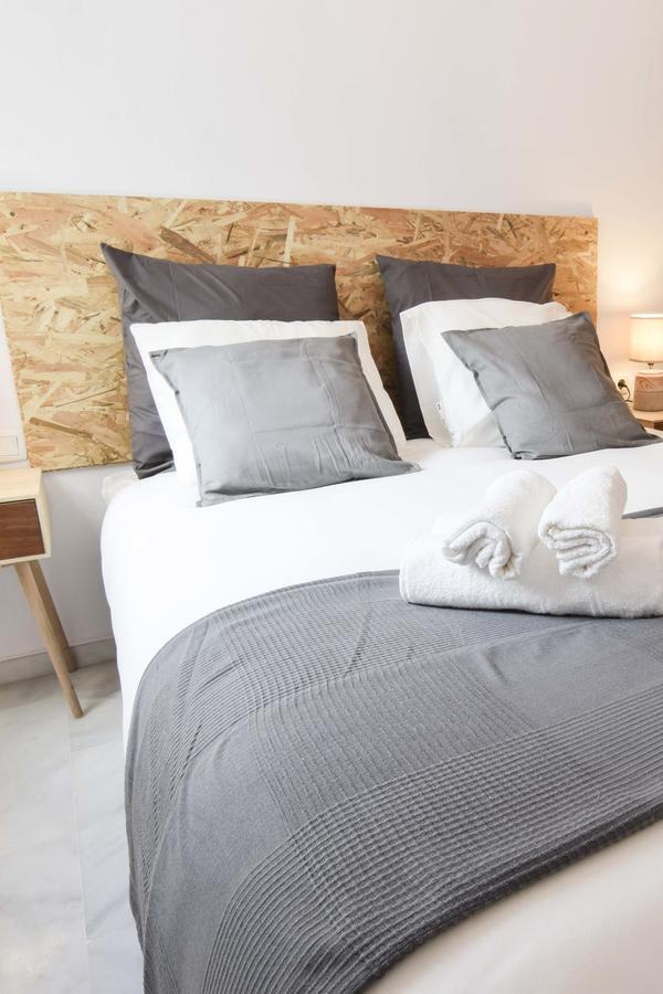 P&P Apartaments Carrera De Capuchinos Малага Екстериор снимка