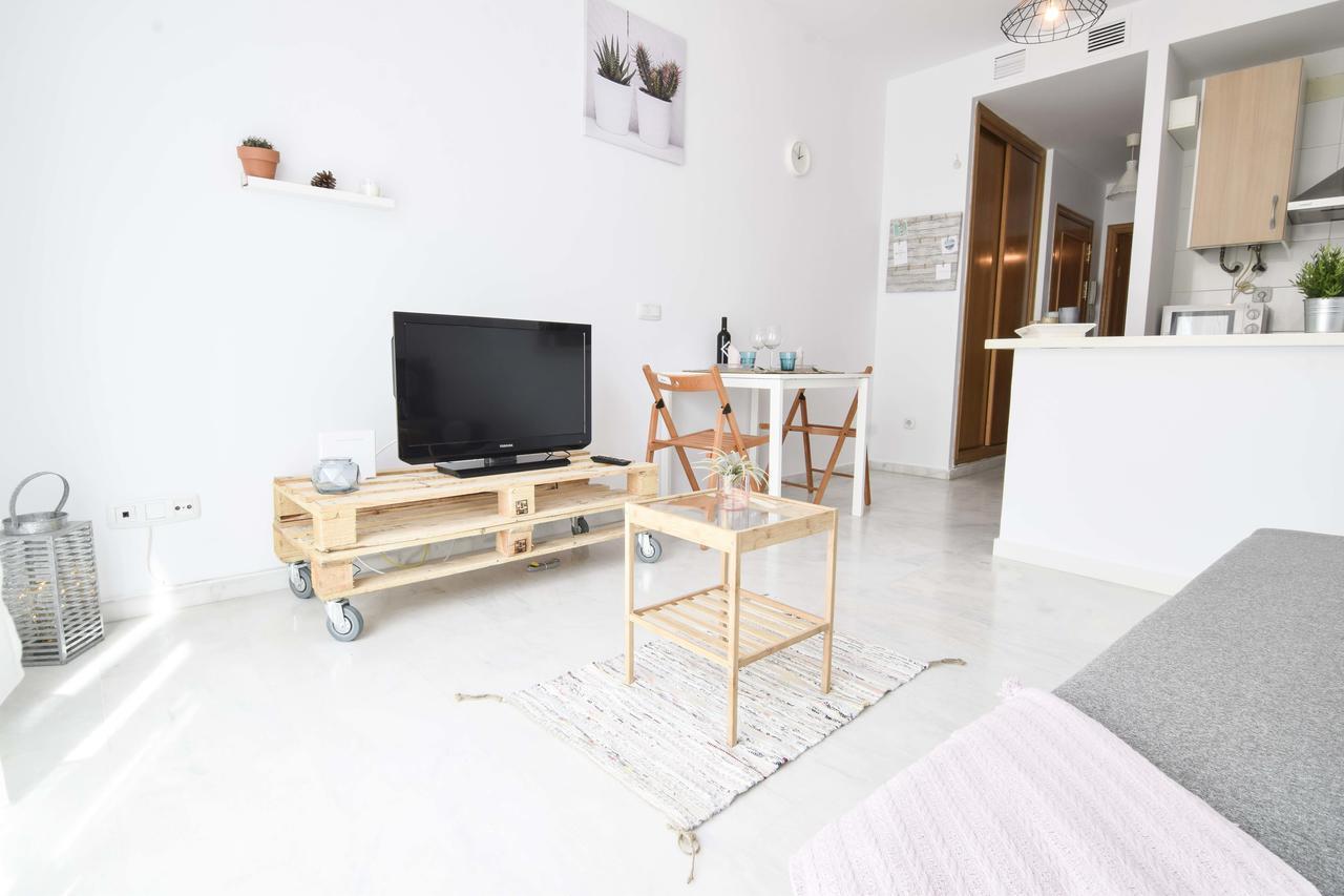 P&P Apartaments Carrera De Capuchinos Малага Екстериор снимка