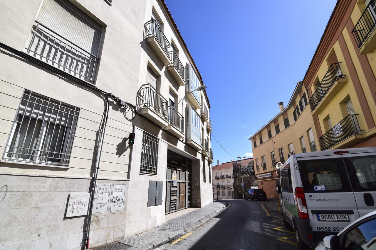 P&P Apartaments Carrera De Capuchinos Малага Екстериор снимка