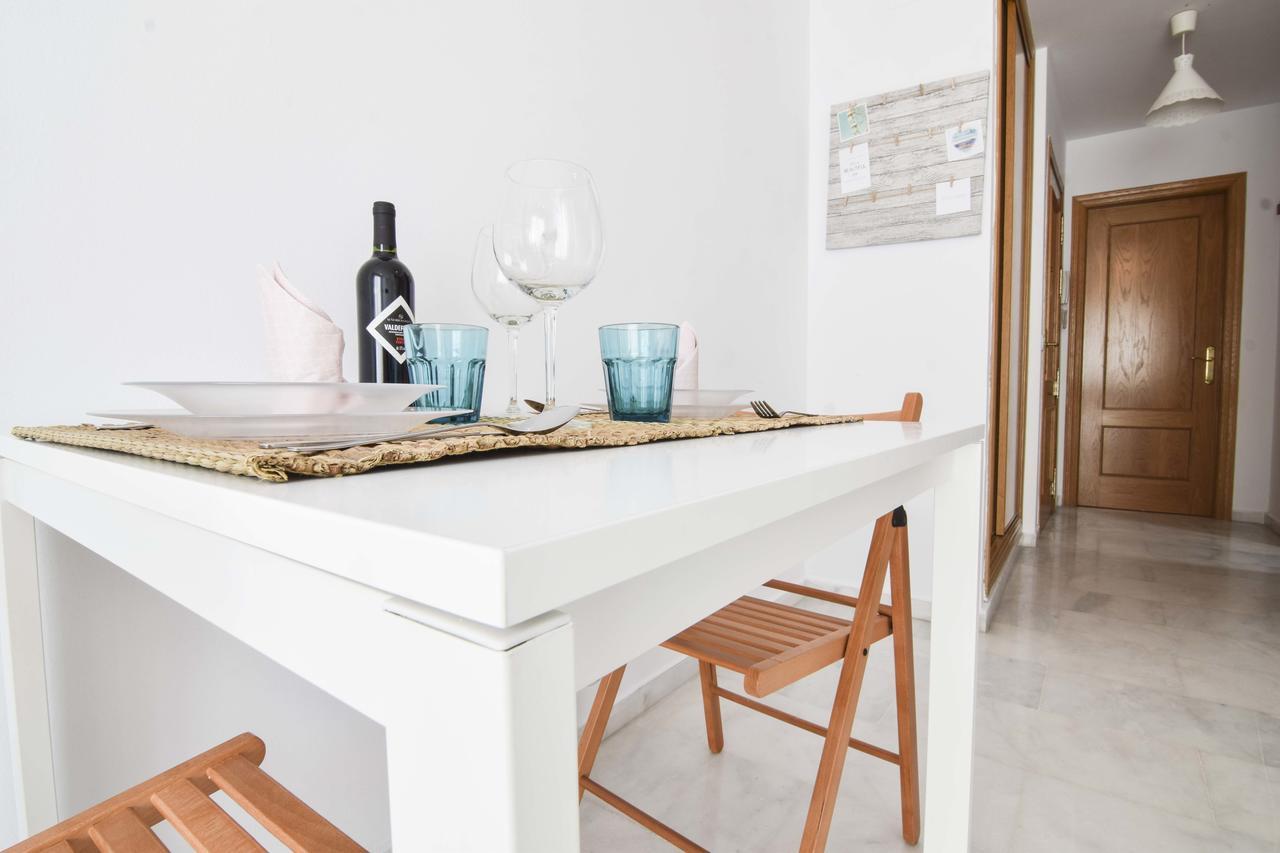 P&P Apartaments Carrera De Capuchinos Малага Екстериор снимка