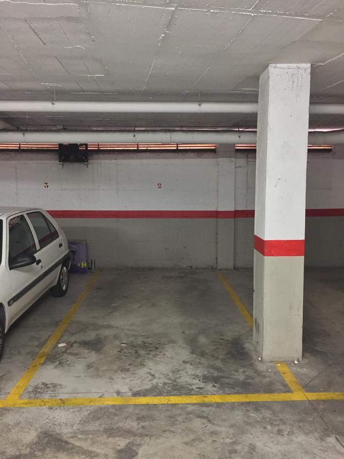 P&P Apartaments Carrera De Capuchinos Малага Екстериор снимка