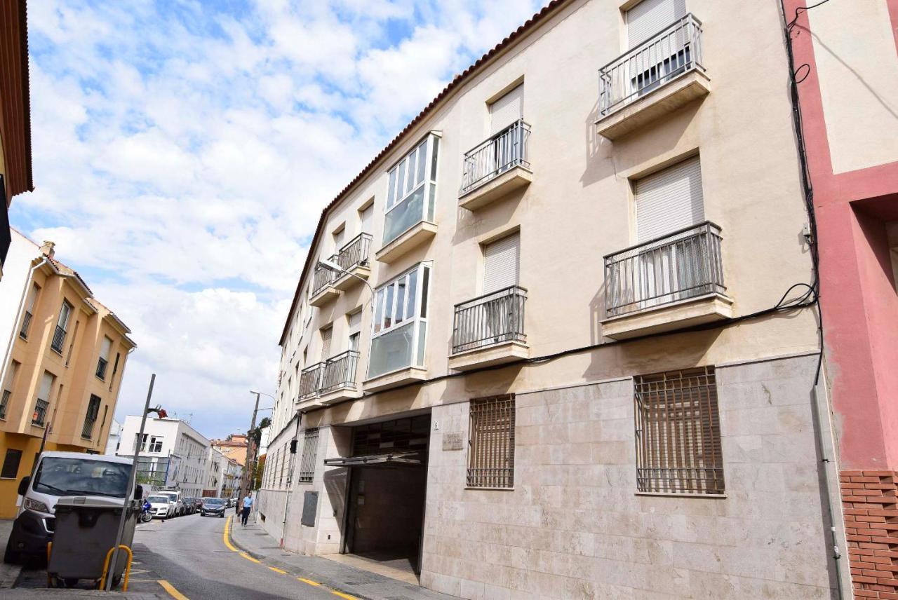 P&P Apartaments Carrera De Capuchinos Малага Екстериор снимка